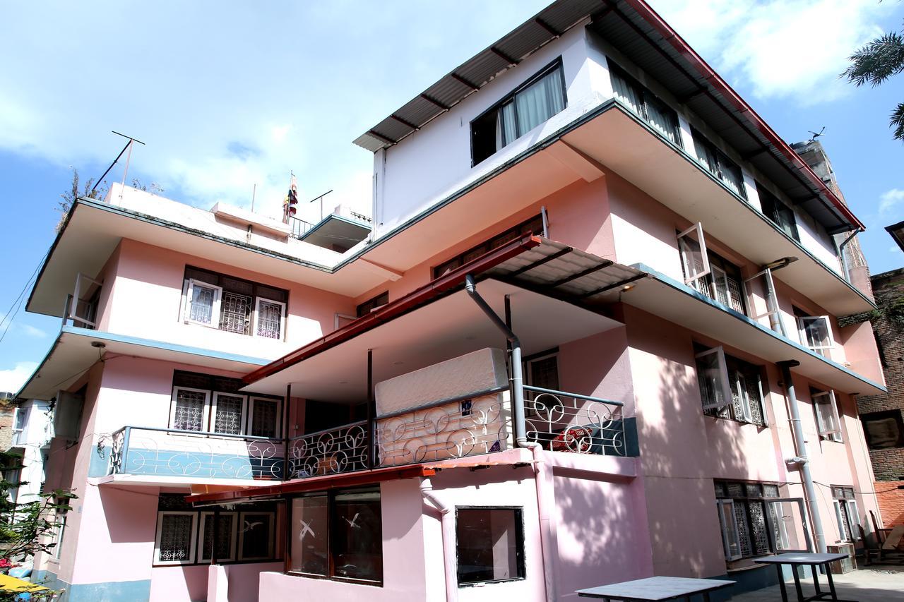Mitra Garden Inn كاتماندو المظهر الخارجي الصورة